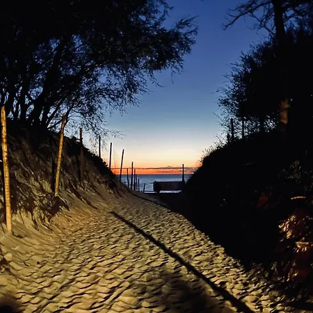 Piaskowe Apartament Rowy (Pomerania)