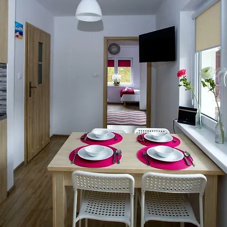 Apartament Piaskowe *